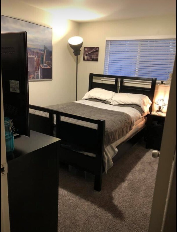 Photo - 129 N 1100 W St
