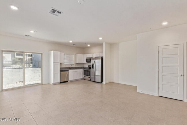Photo - 2280 W Laurie Ln