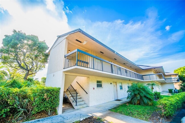 Building Photo - 2755 W Atlantic Ave Unit 105A