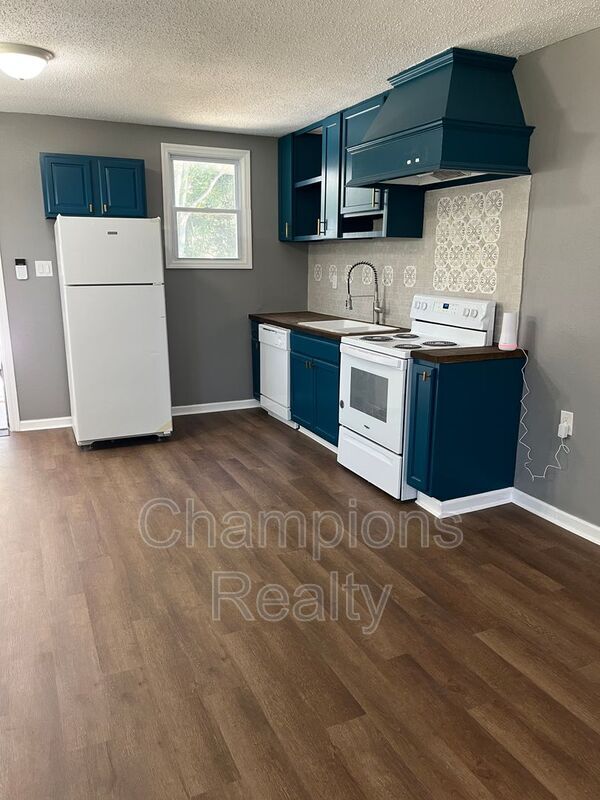 Photo - 2603 Garden Dr Unit A