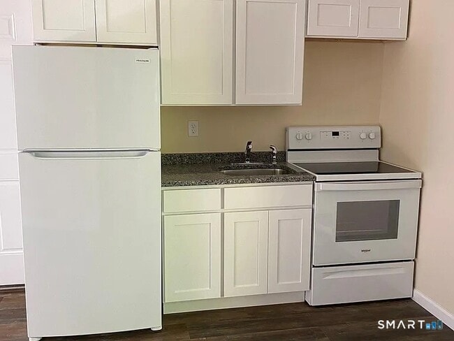 Photo - 29 Session St Unit 2B