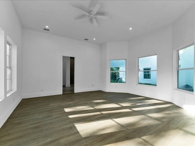 Photo - 8115 Cedar Brush Cir
