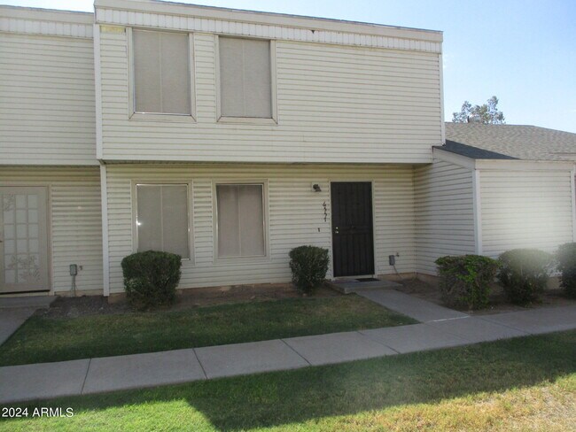 Photo - 6557 S La Rosa Dr Townhome