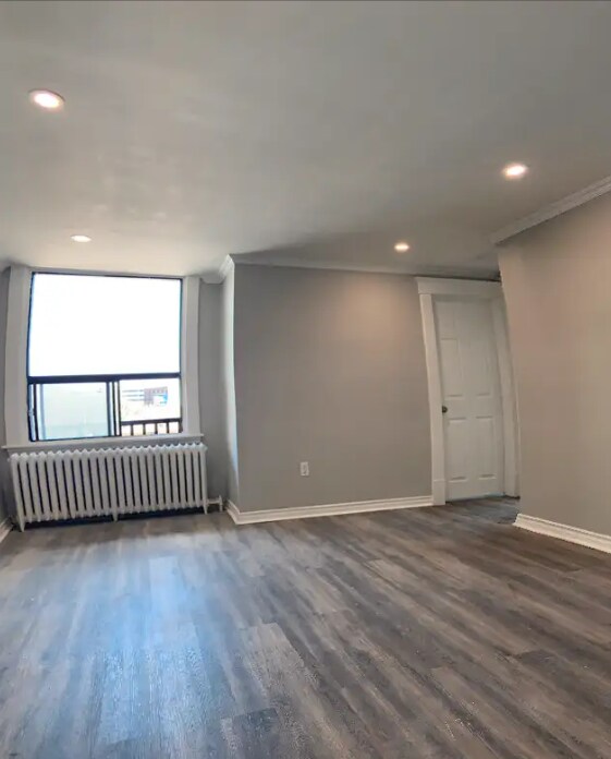 Photo - Must See 2 Bdrm at the Corner of Main and ... Unit 1