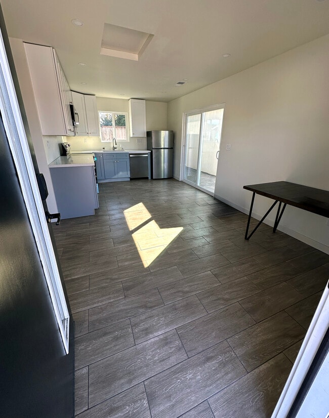 Photo - 11090 Sanchez St Unit B