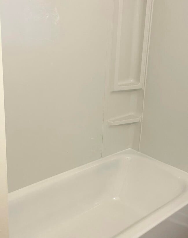 Photo - 1653 Brittany Ln