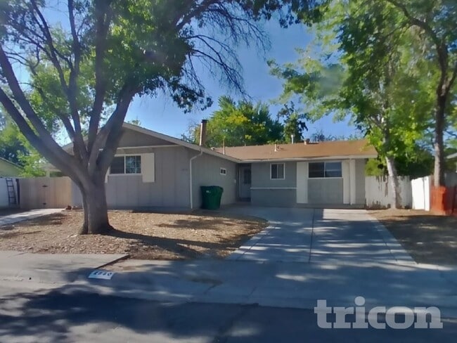 Photo - 2830 Judith Ln
