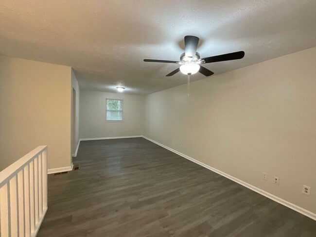 Photo - 2336 Pebble Rock E