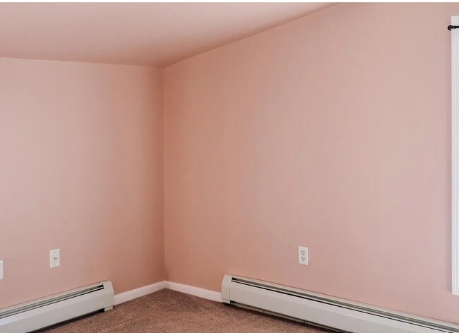 Photo - 26 Bright St Unit Spacious 3br Condo