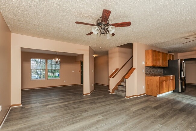 Photo - 5449 Longworth Dr