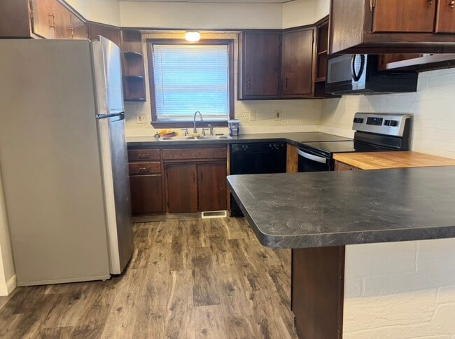 Photo - 4129 W Mount Hope Hwy Unit 4131