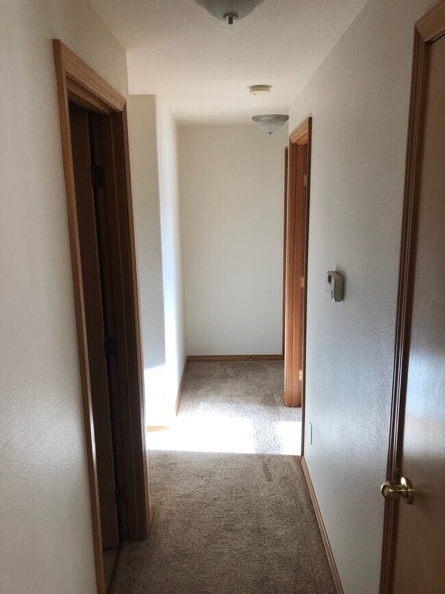 Nice 3 Bedroom, 2 Bath House in Sheridan Rental House Rental in