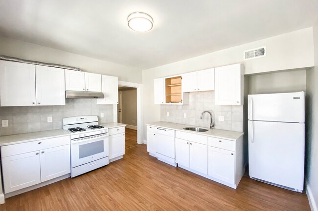 Photo - 7 Reedsdale St Unit 2