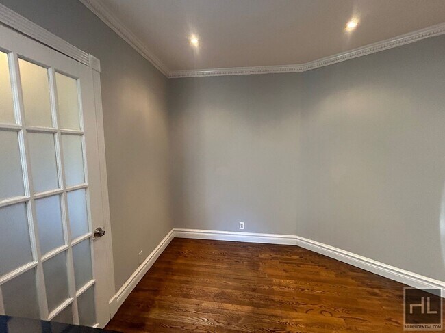 Photo - E 13TH ST. Unit 6E