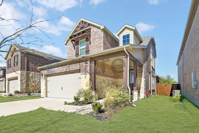 Photo - 4517 Waterglass St