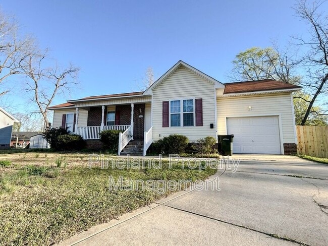 Photo - 341 Kingdom Estate Dr