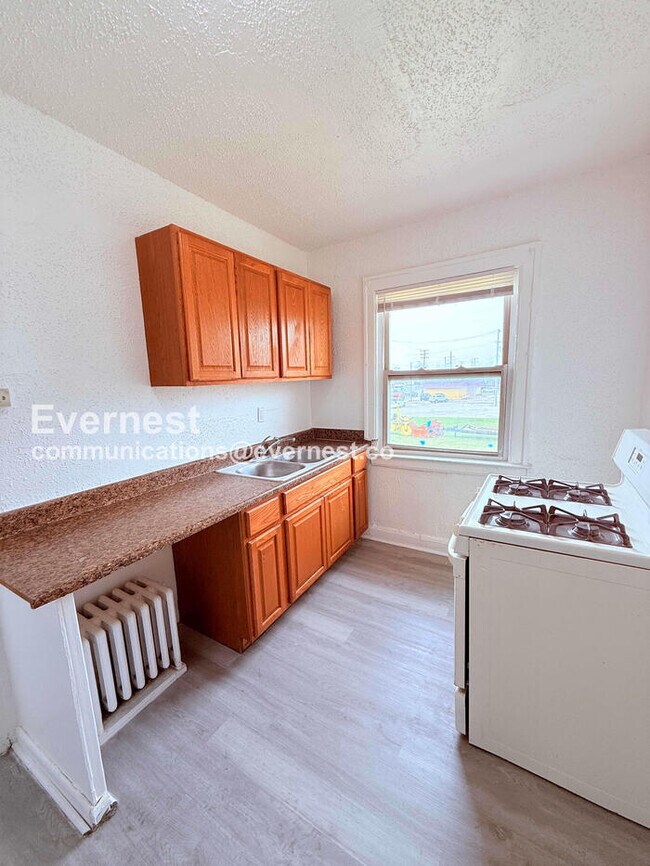 Photo - 13909 Hartwell St Unit 7