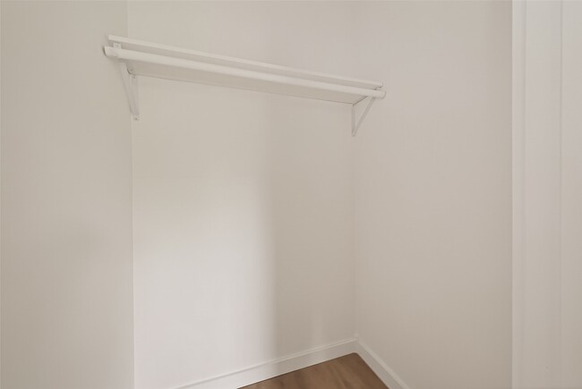 Photo - 3922 Alsace St
