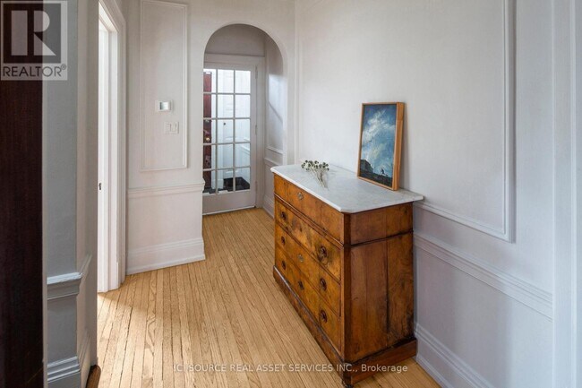 Photo - 70 Crescent Rd