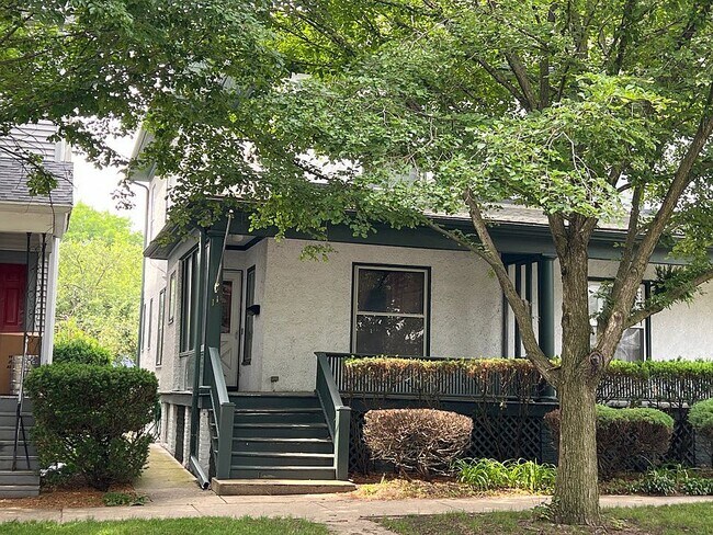 Photo - 1110 Foster St House