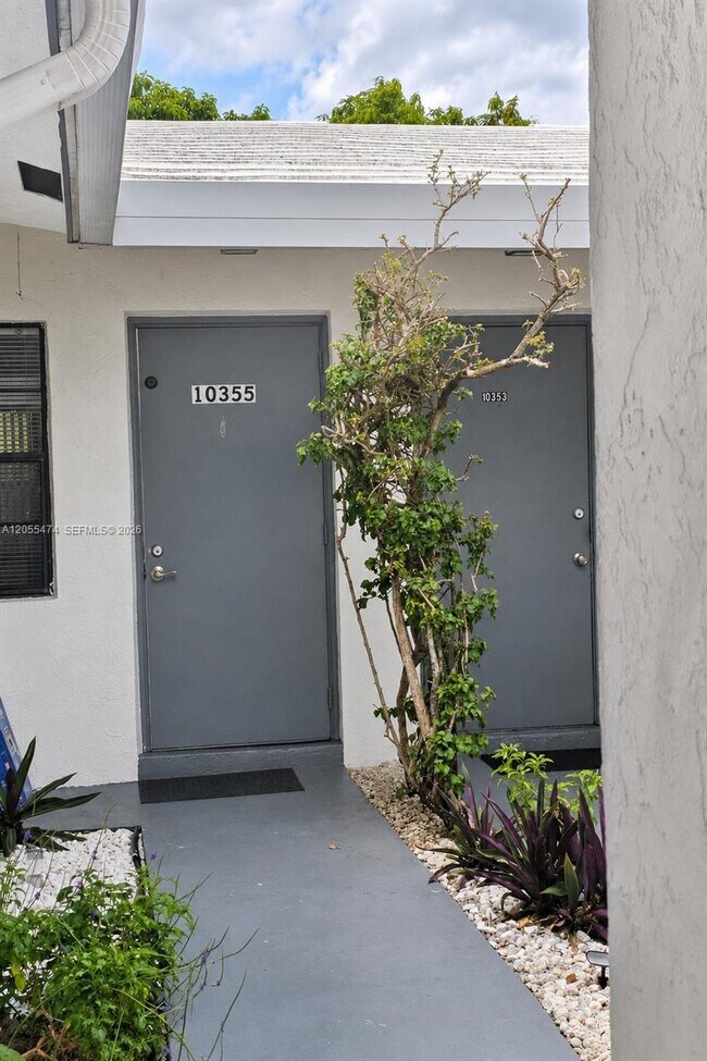 Photo - 10355 NW 35th St Unit 10355