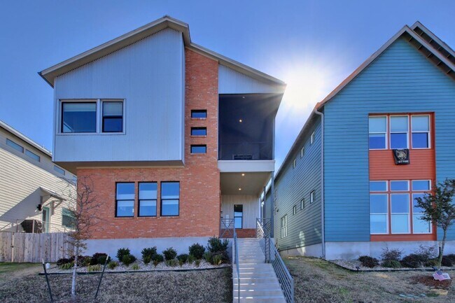 Photo - 6133 Seville Dr