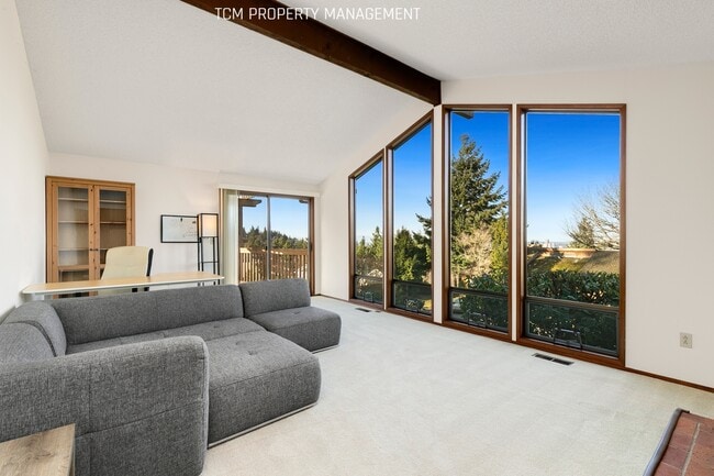 Photo - 15313 SE 43rd Pl