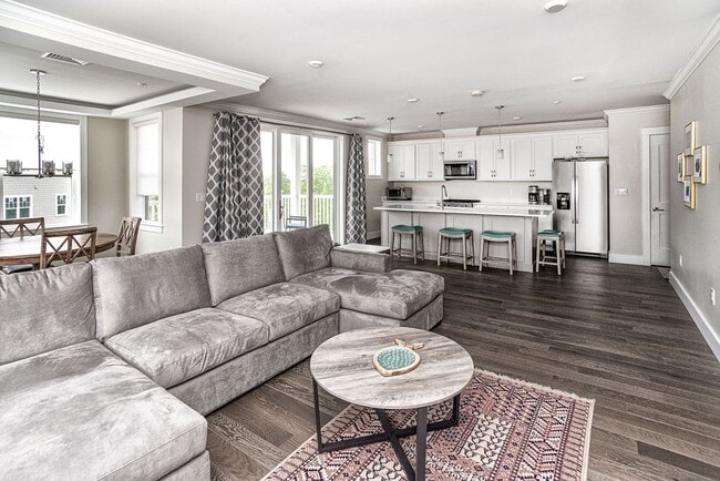 Photo - 5 Longview Dr Unidad 207 Rental