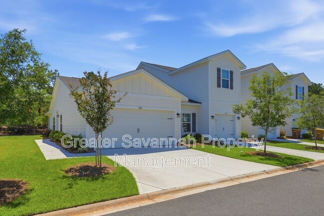 130 Danbury Ct