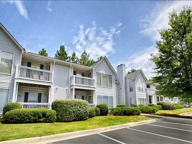 Rivermont Apartment Homes