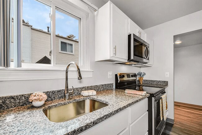 Mill Creek Townhomes