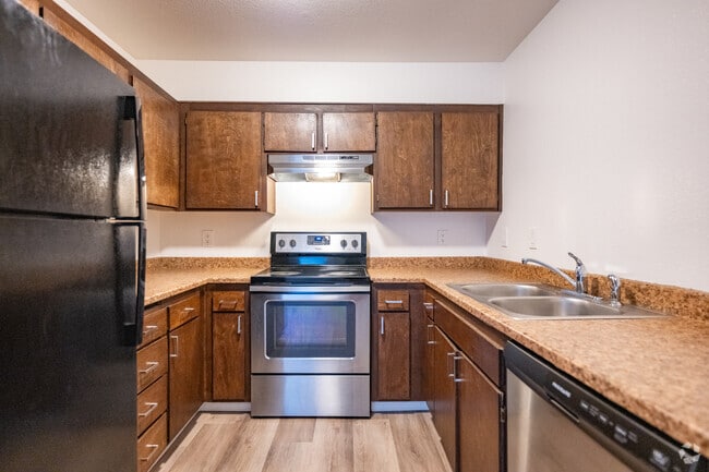 3BR, 2.5BA - 1,250SF - Kitchen