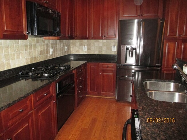 Photo - Potomac Club Condo