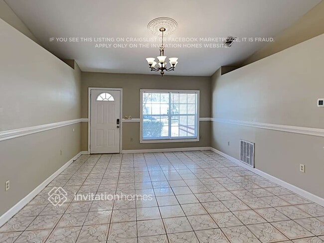 Photo - 5850 Lake Grove Dr