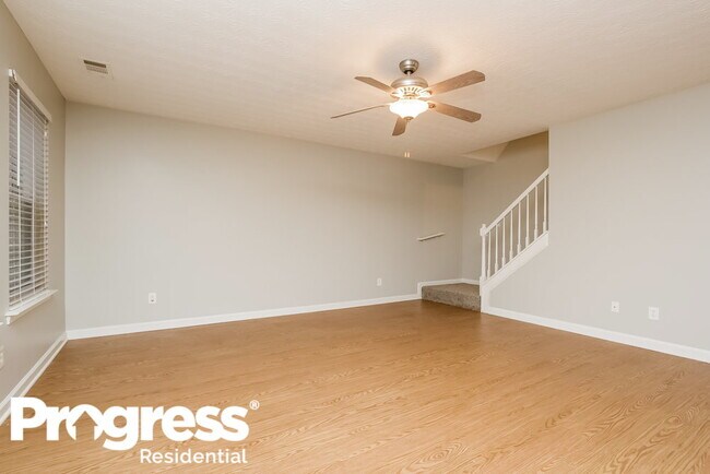 Photo - 340 Meadows Ln