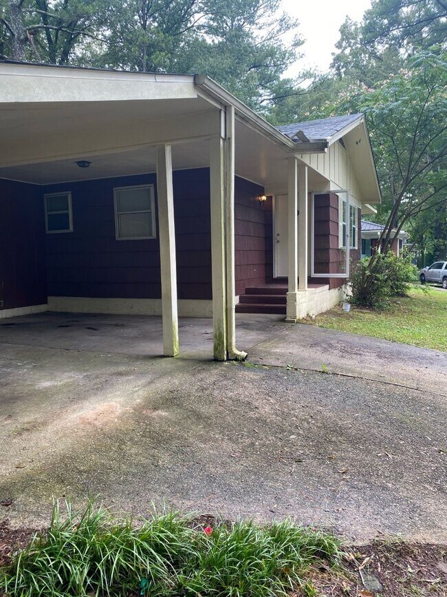 Photo - Move In Special Offered! Limited Time only...