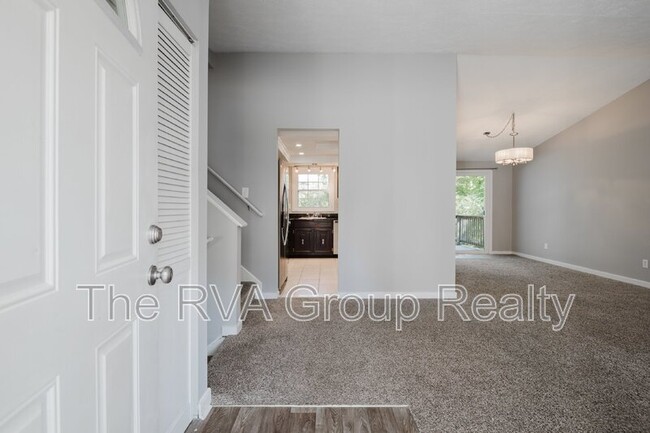 Photo - 10904 Newlands Ct House