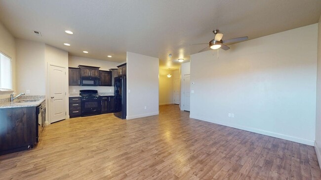 Photo - 3 Bedroom Cedar Bend Townhome