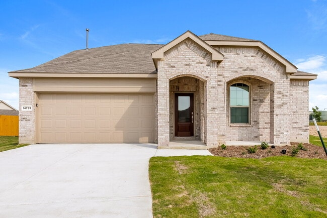 Building Photo - 14733 San Pablo Dr