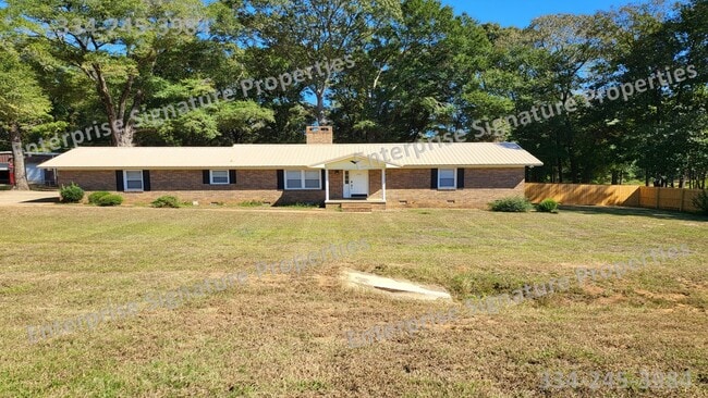 Photo - 2500 Neal Metcalf Rd