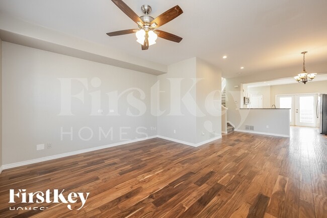 Photo - 6419 Silverwind Cir