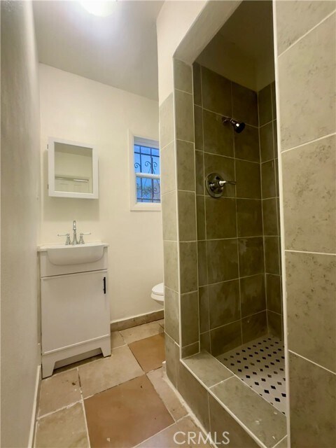 Photo - 113 W 97th St