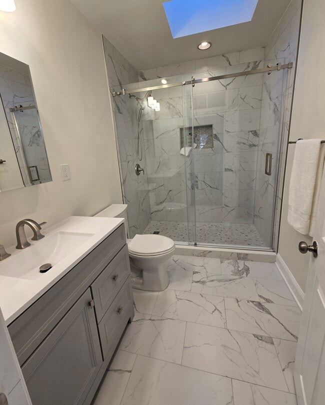 Building Photo - 100 Melvin Ave Unit B