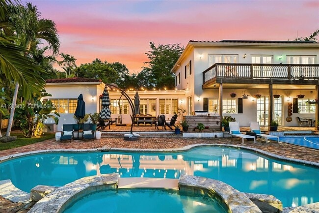 Photo - 9636 NE 5th Avenue Rd