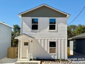 Building Photo - 701 Burr Oak Ln