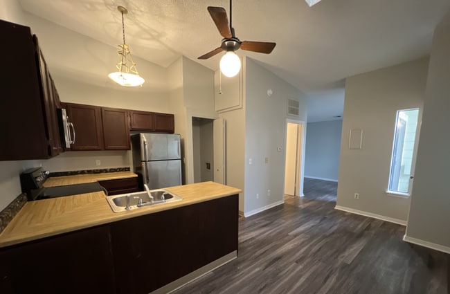 Photo - Studio Apartment in the Sable Cove Community! Unit 17