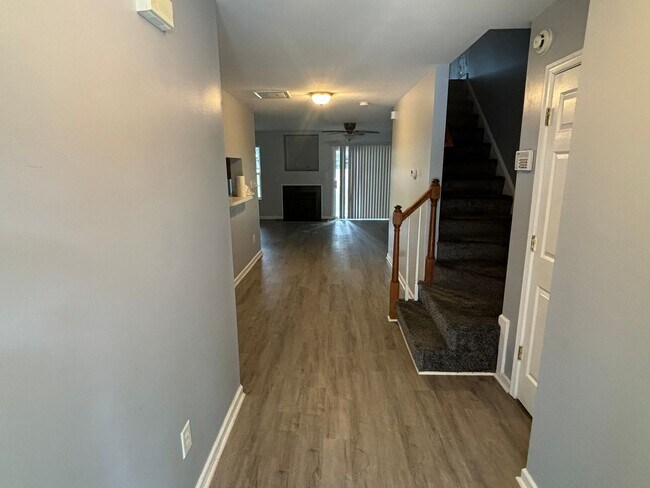 Photo - Wonderful, 3 Bedroom 2.5 Bathroom Townhome...