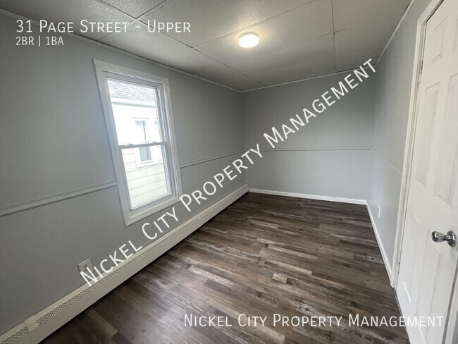 Photo - 31 Page St Unit Upper