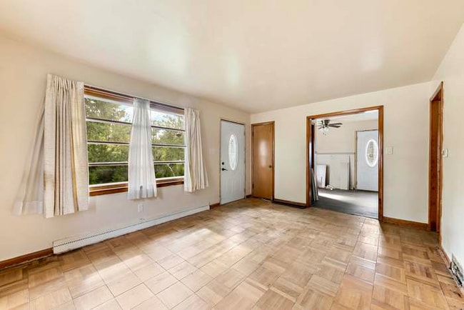 Photo - 1827 Pierson Pkwy