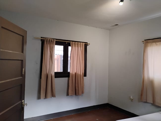 Photo - 1319 S 900 E